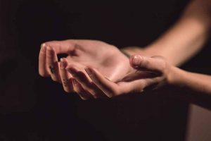 Craniosacraal therapie: de zacht kracht van aanraking